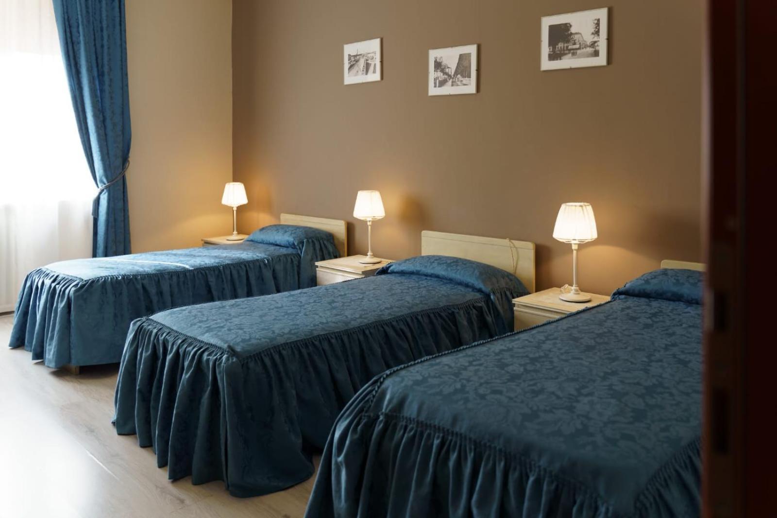 Albergo Ristorante Da Tunon Oviglio エクステリア 写真